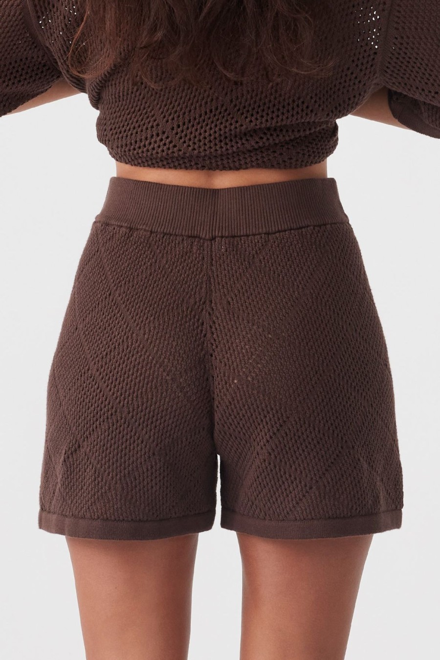 Women Arcaa Movement Bottoms | Ezra Short/Chocolate