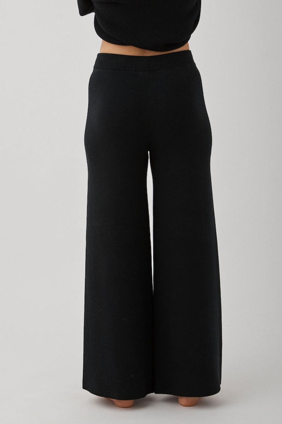 Women Arcaa Movement Bottoms | Harriet Organic Knit Pants/Black