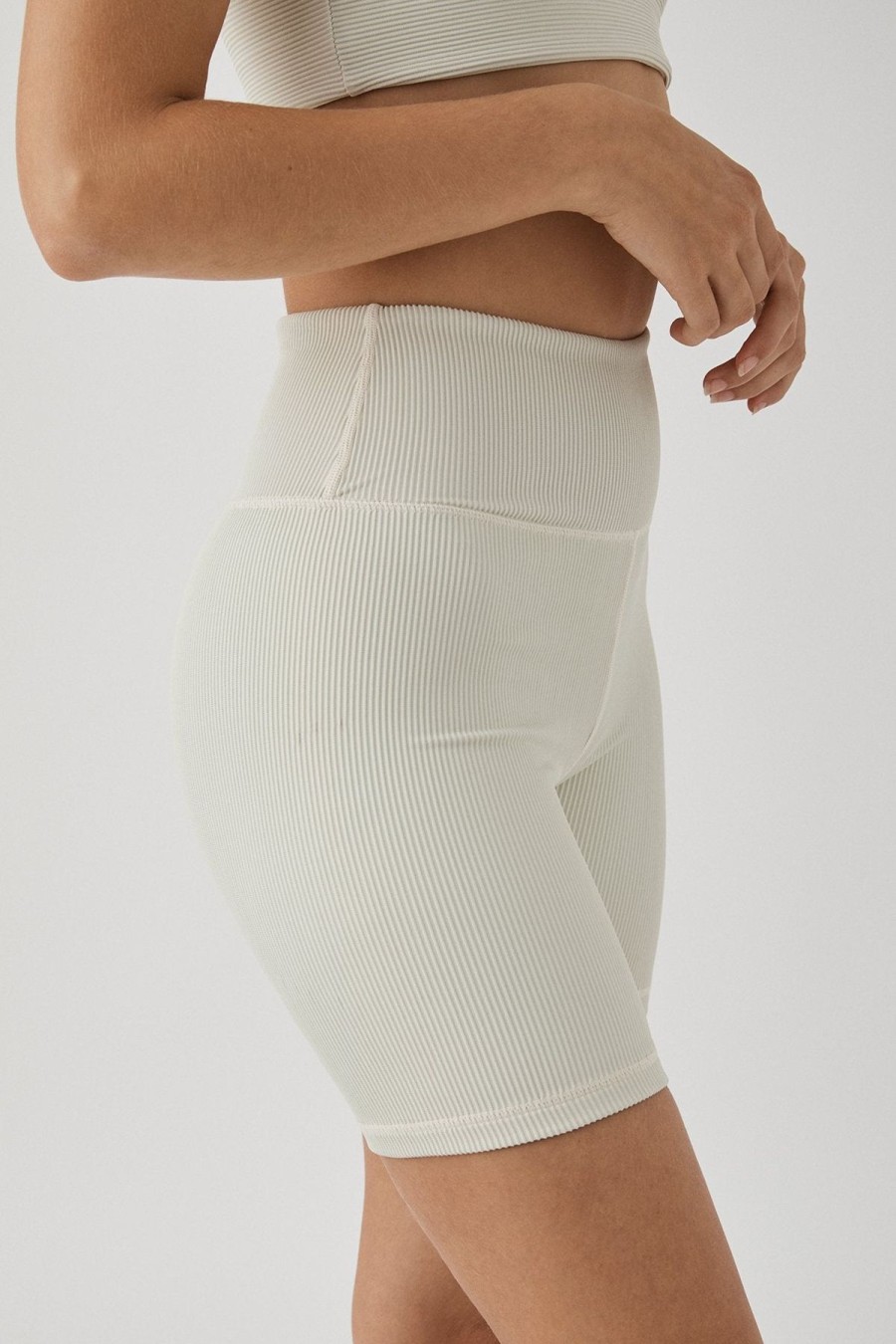 Women Arcaa Movement Activewear | Eden Bike Shorts/Milky Sage