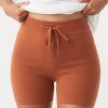 Women Arcaa Movement Bottoms | Esta Short/Tobacco